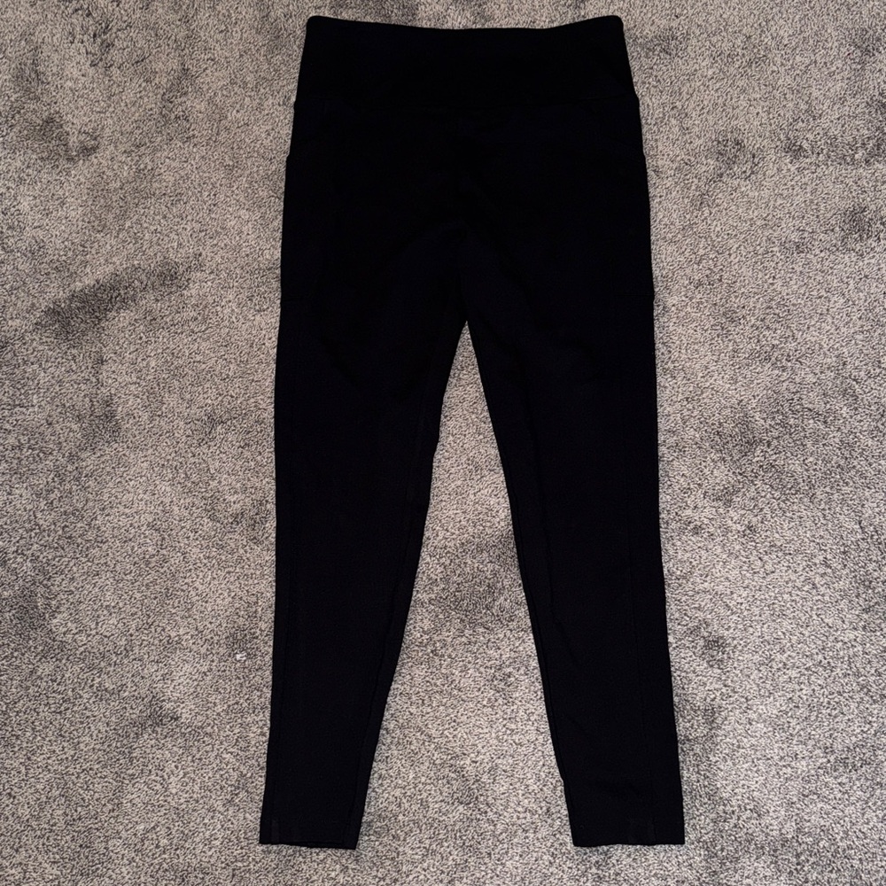 Lou & Grey Charcoal Leggings